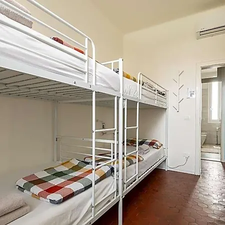 旅馆 Bbconegliano Bixio 科内利亚诺